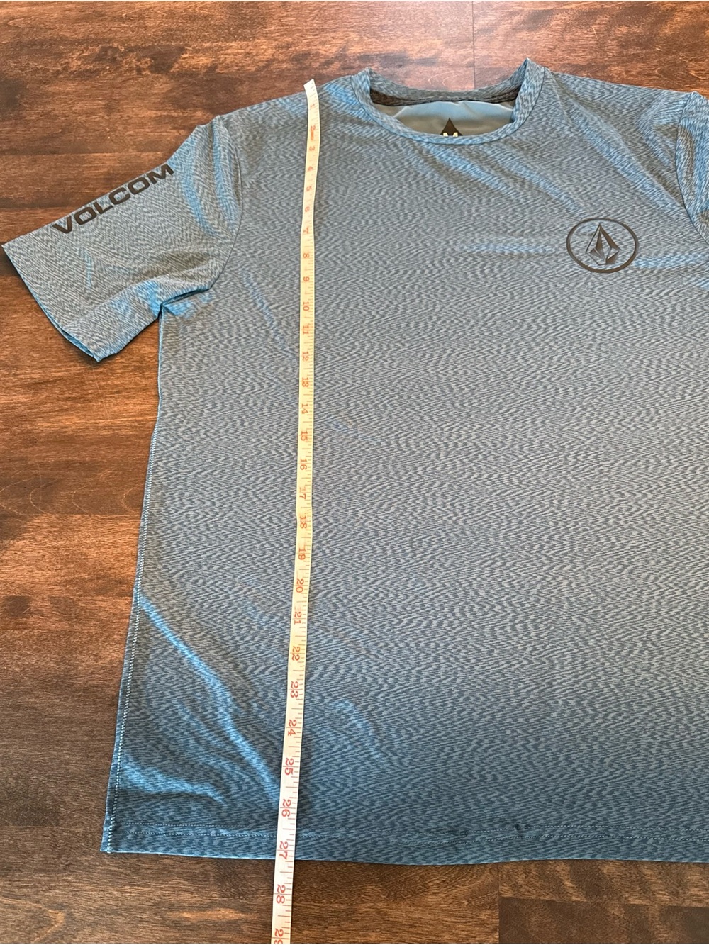 Volcom Blue Men’s Rash Guard Anti-UV - Picture 6 of 8
